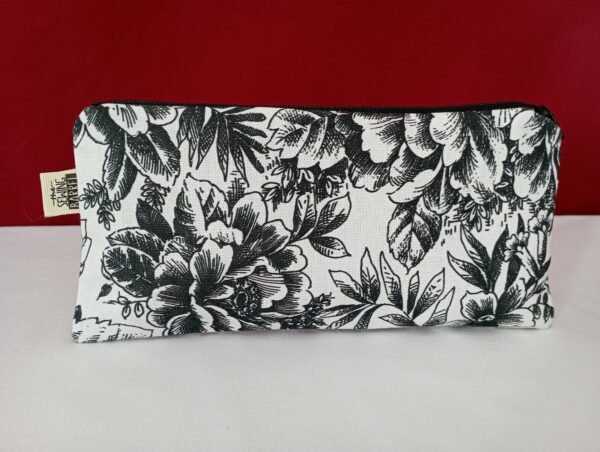 black and white flowers zipper pouch