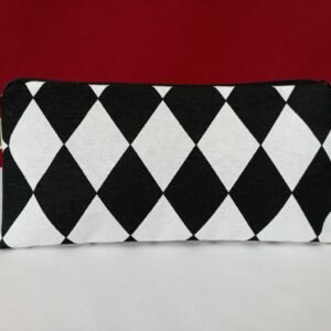 black and white rhombus