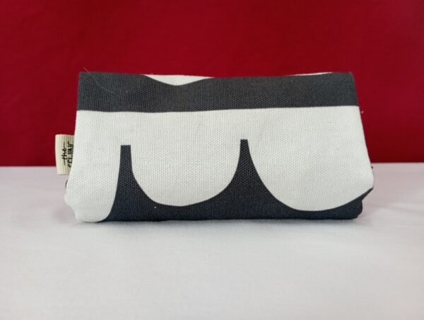 tobacco case black and off white shapes