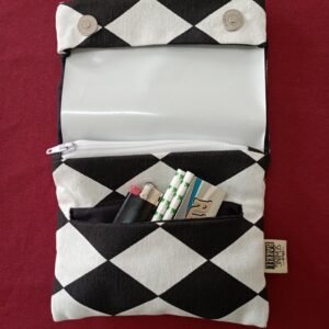tobacco case black and white rhombus